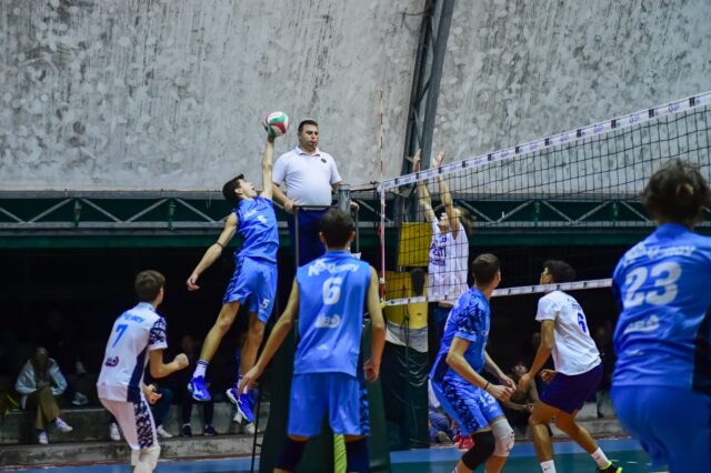 https://www.kkeurvolley.com/wp-content/uploads/2024/10/IMG-20241028-WA0009-640x426.jpg